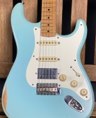 Fender Limited Edition Vintera Road Worn HSS Sonic Blue